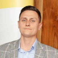 Arkadiusz Politowski Email