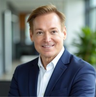 E-mail e número de telefone de Zack Hicks