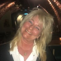 Astrid van Gelder Email