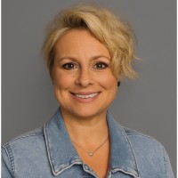 Zachry Group Employee April Clark's profile photo