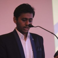 woobly Employee Dhiren Kapoor's profile photo