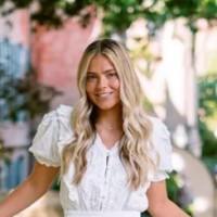 bread & Butter Employee Carly Baldyga's profile photo