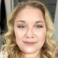Kelly Beale Email & Phone Number
