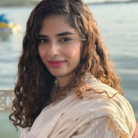 Ayesha Waris's profile photo
