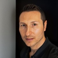 Stuart Chen Email