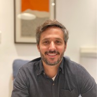 Murilo de Castro Email