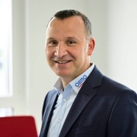 Jürgen Müller Email