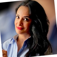 Ouihelp.fr Employee Rajaa C's profile photo