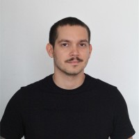 Victor Thadeu Coelho Email