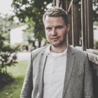 Lennart Grote Email