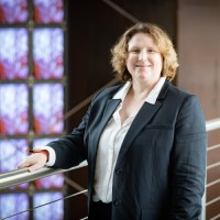 Kate Davidson Email & Phone Number