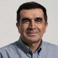 Alijan Momeni Email