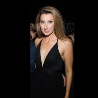 Courtney Oakes Email & Phone Number