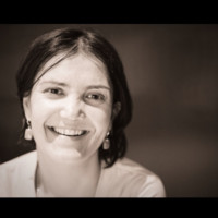 MICROOLED Employee Joanna Aubert's profile photo