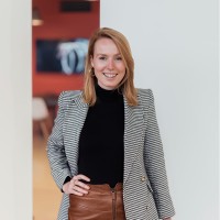 Charlotte Bakker-Ummels Email