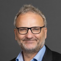 Wolfgang Schwegle Email