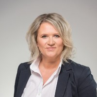 Irmina Żuk Email