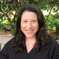 Columbia University - Graduate School of Journalism Employee Lindsay Gellman's profile photo