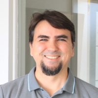 Shopify Employee Vinicius Rocha's profile photo