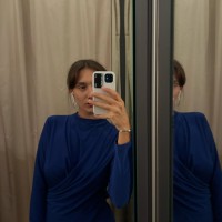 Amanda Medeiros Email