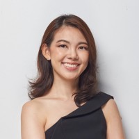 Estelle Low Email & Phone Number