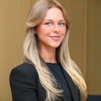Joele Frank Employee Caitlin Crawford's profile photo