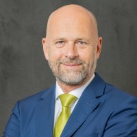 Günter Hellstern Email