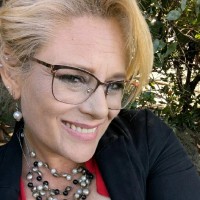 Benchcraft Employee Holly Salt's profile photo