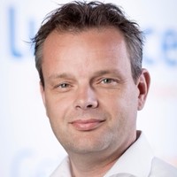 Joost van Abeelen Email