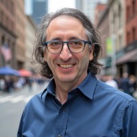 Maxwell Kahn Email & Phone Number