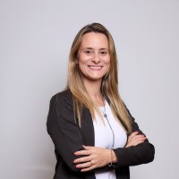 Renata de Freitas Martins Email