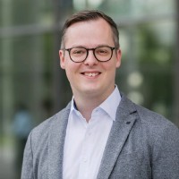 Florian Schweizer Email & Phone Number