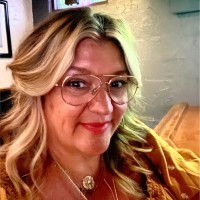 Dia & Co Employee Becky Wier's profile photo