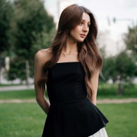 Arina Grobyleva Email