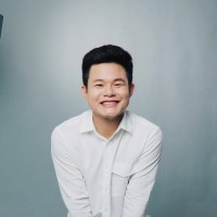 Linh Bùi Email