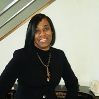 Angela Higgins Email & Phone Number