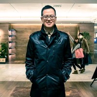 冠輝 李 Email