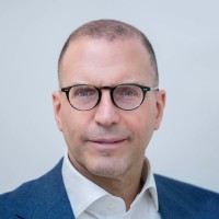Valores Foundation Employee Robert Manz's profile photo