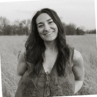 Yoga Box Employee Danielle York's profile photo