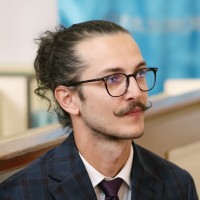 Szikzai Tiberiu Email