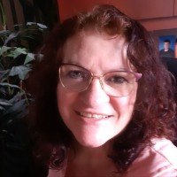 Biz E-Solutions Employee Debbie Lapointe's profile photo