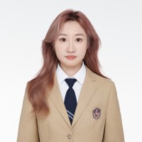 JNC Study Abroad Platform Employee Yaxin Liu's profile photo