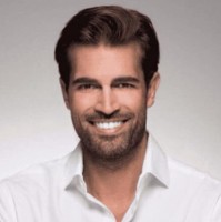 Attractive Media GmbH Employee Alex Khan's profile photo