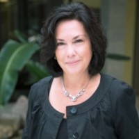 Waterstone Properties Group Employee Andrea Davenport's profile photo
