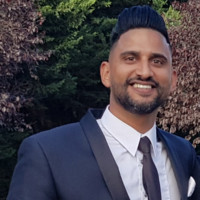 SolarHub Employee Chris Senarath's profile photo