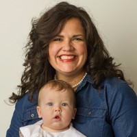 Mia Quellhorst Email & Phone Number