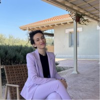 Emilia Giardina Email