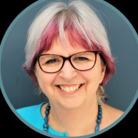 in8.uk.com Employee Bindi Gauntlett's profile photo
