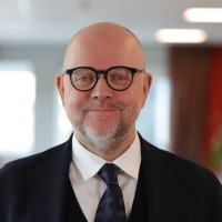 Peter Göthe Email