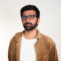 Daniel Fakhr Email